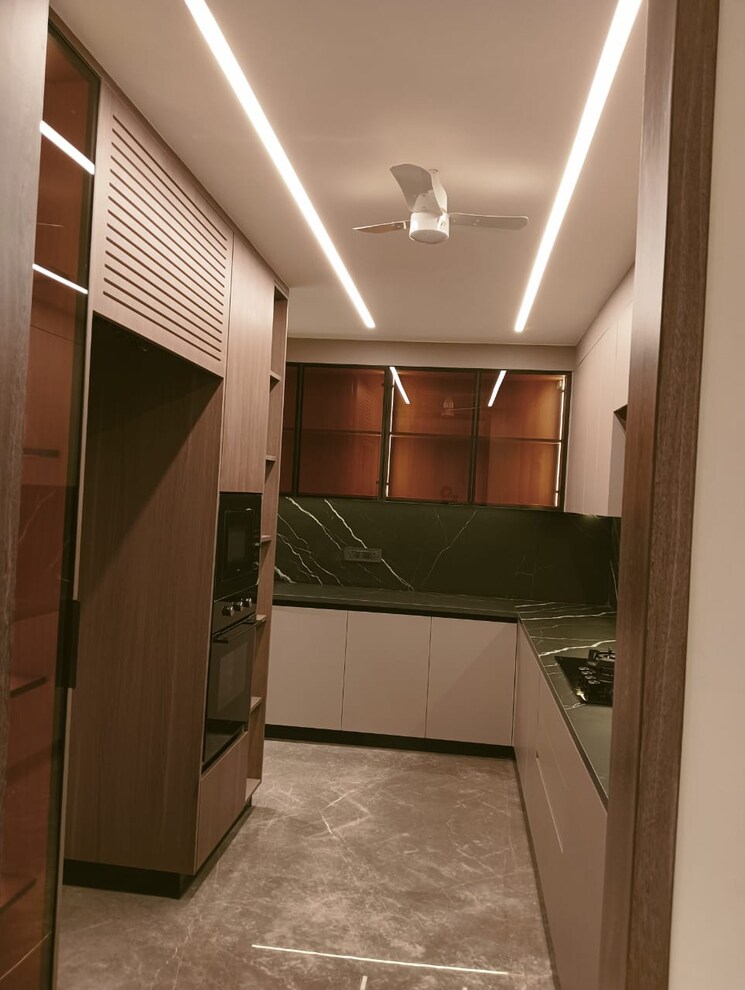 Kitchen, janakpuri 4 Bedroom 300 Sq.Yd. Builder Floor In Janakpuri Delhi 7939490