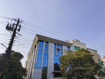  Office Space For Sale in Sector 63