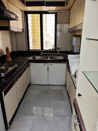 2 BHK Apartment For Rent in Jhulelal Apartment Khar West Mumbai  7939502