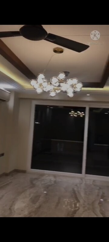 Furnished Amenities in 3 BHK Builder Floor at Lajpat Nagar – for Rent