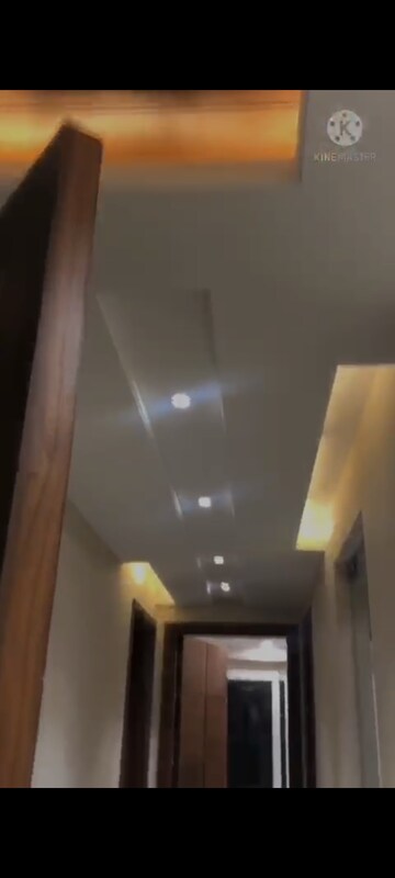 Furnished Amenities in 3 BHK Builder Floor at Lajpat Nagar – for Rent