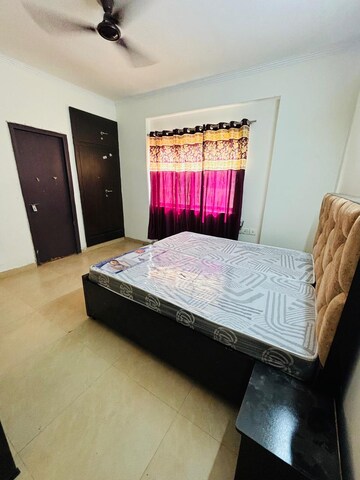 Bedroom in 2 BHK Apartment at Amrapali Silicon City, Sector 76 – for Rent