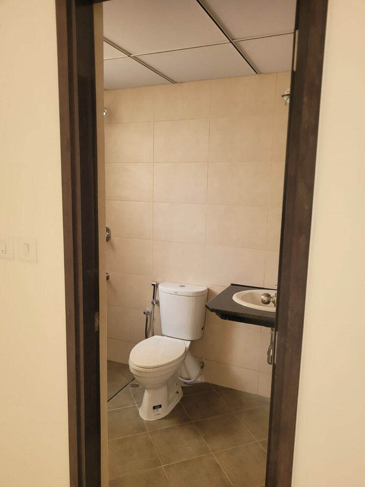 Bathroom, provident-park-square 2 Bedroom 684 Sq.Ft. Apartment In Kanakapura Road Bangalore 7939635