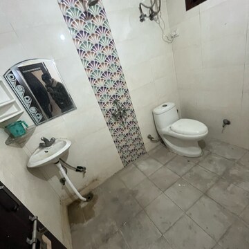 Attached Bathroom in 2 BHK Builder Floor at Khirki Extension – for Rent