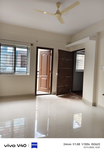 Room in 1 BHK Builder Floor at Halasuru – for Rent