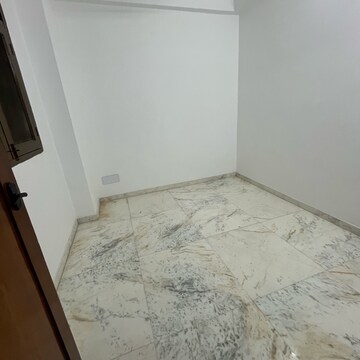 Room in 2 BHK Builder Floor at Panchsheel Vihar – for Rent