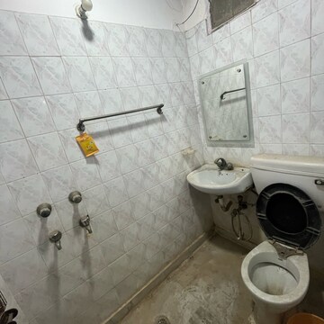 Attached Bathroom in 2 BHK Builder Floor at Raj Nagar Extension – for Sale