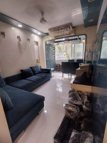 1 BHK Apartment For Sale in Rajesh White City, Kandivali East
