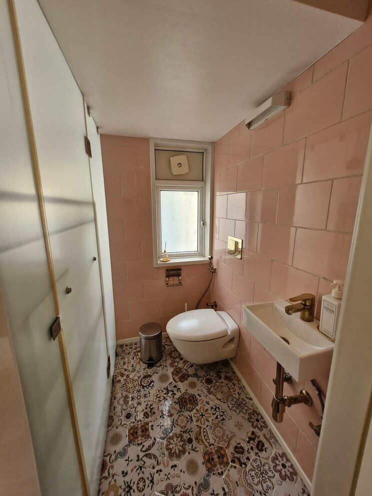 Bathroom, mahindra-roots 1 Bedroom 448 Sq.Ft. Apartment In Kandivali East Mumbai 7939783