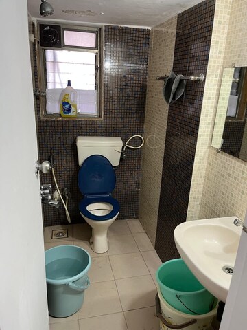 Bathroom in 1 BHK Apartment at Sheth Vasant Sagar Complex, Kandivali East – for Sale