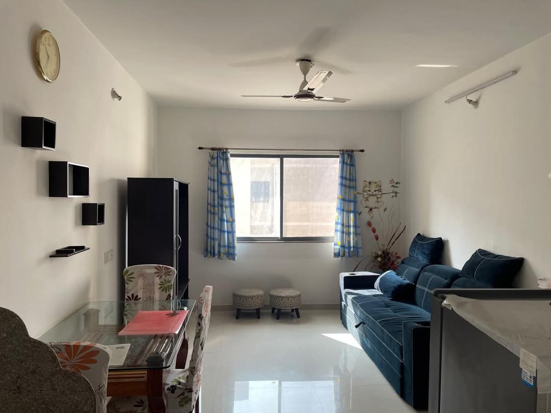 1 BHK Apartment For Sale in Alica Nagar CHS