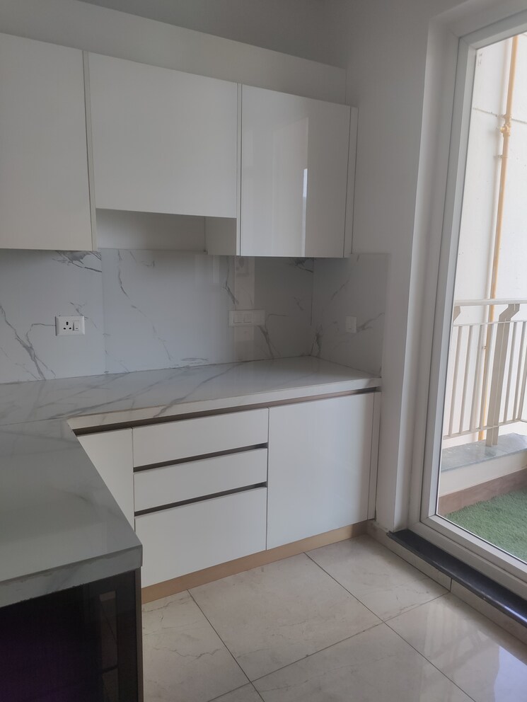 Kitchen, bptp-discovery-park 2 Bedroom 804 Sq.Ft. Apartment In Sector 80 Faridabad 7939871