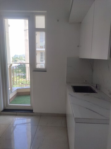 Bathroom in 2 BHK Apartment at BPTP Discovery Park, Sector 80 – for Sale