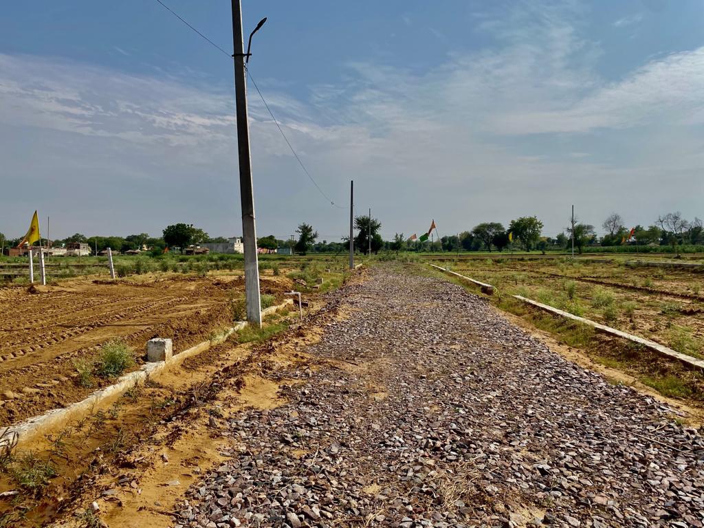 Plot For Sale in Plot For Sale Near Yamuna