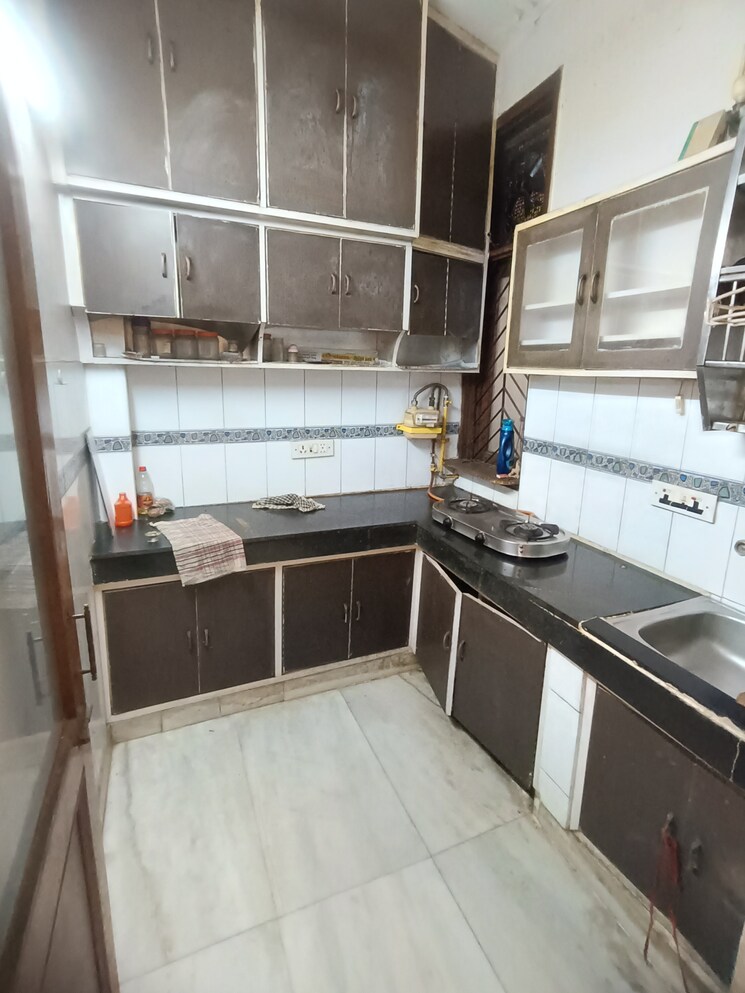 Kitchen, malviya nagar 2 Bedroom 1000 Sq.Ft. Builder Floor In Malviya Nagar Delhi 7939891