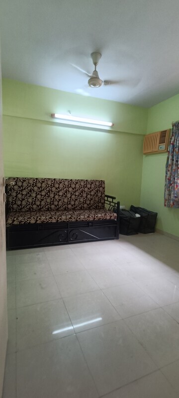 Room in 2 BHK Apartment at Mahindra Park, Ghatkopar West – for Sale