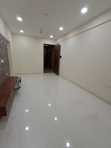 Room in 3 BHK Apartment at Diamond Garden, Chembur – for Sale