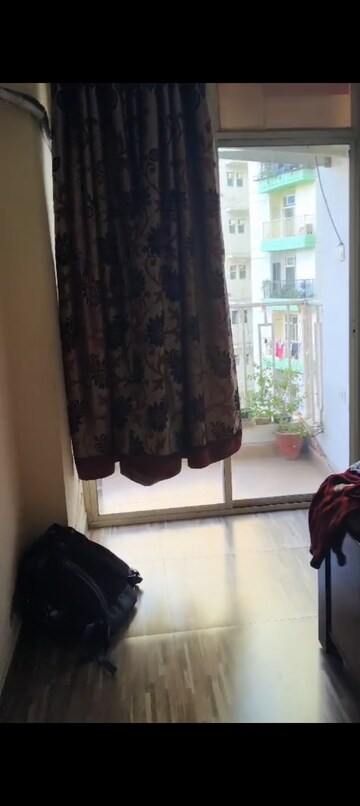 Furnished Amenities in 3 BHK Apartment at Proview Officer City, Raj Nagar Extension – for Sale