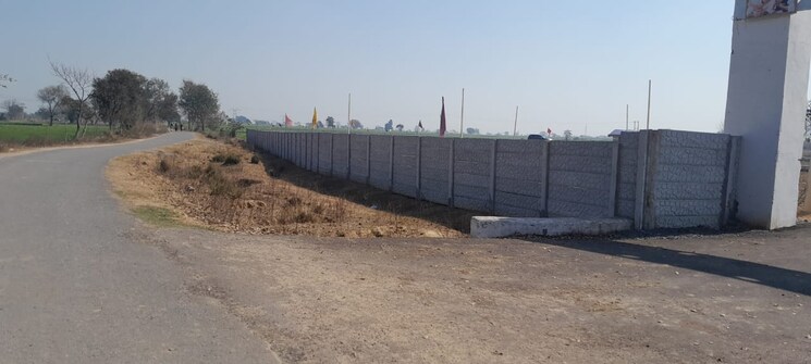 undefined, dankaur-inner-township  50 Sq.Yd. Plot In Dankaur Greater Noida 7940012