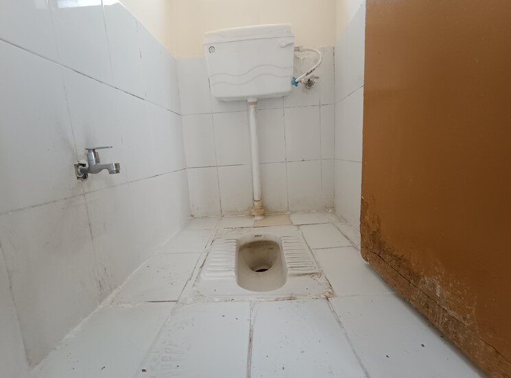 Bathroom, sara-city 1 Bedroom 557 Sq.Ft. Apartment In Chakan Pune 7940026