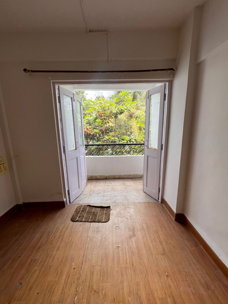 Room, meera-nagar-garden-chs 1 Bedroom 520 Sq.Ft. Apartment In Koregaon Park Pune 7940039