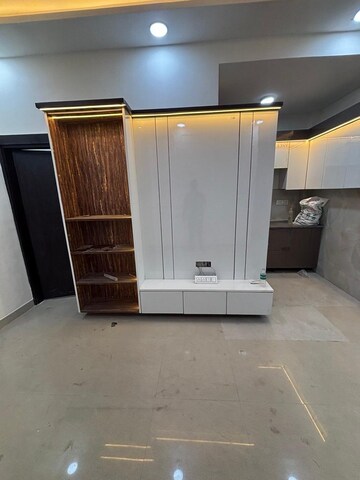 Living Room in 3 BHK Apartment at Amrapali Silicon City, Sector 76 – for Rent