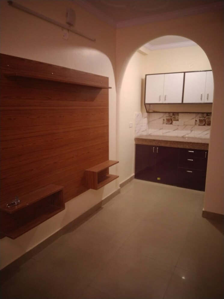 undefined, new ashok nagar 2 Bedroom 650 Sq.Ft. Builder Floor In New Ashok Nagar Delhi 7940167