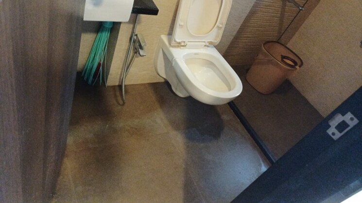 Attached Bathroom, naupada 2 Bedroom 675 Sq.Ft. Apartment In Naupada Thane 7940259