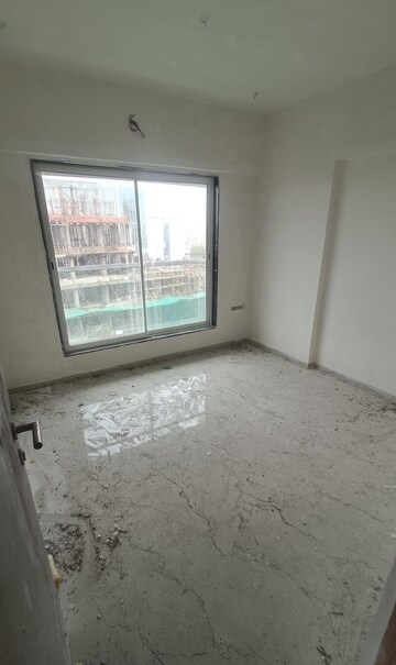 Room in 1 BHK Apartment at Omkar Meridia, Kurla West – for Rent