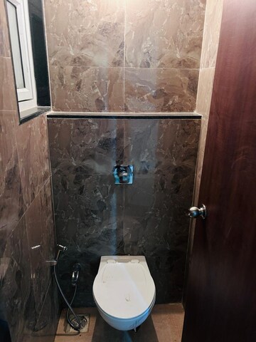 Furnished Amenities in 2 BHK Apartment at VTP Cygnus, Kharadi – for Rent