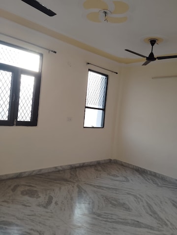 2 BHK Apartment For Rent in RWA Flats Pocket K1 Kalkaji Delhi  7940292