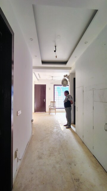 2 BHK Builder Floor For Rent in Hong Kong Bazaar, Sector 57