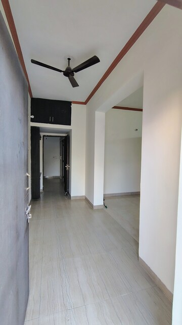 Building Lobby in 3 BHK Builder Floor at RWA Residential Society Sector 46, Sector 46 – for Rent
