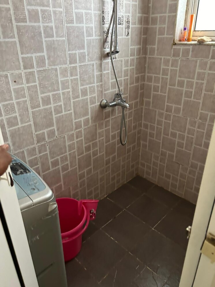 Bathroom, amanora-metro-tower 1 Bedroom 620 Sq.Ft. Apartment In Hadapsar Pune 7940337