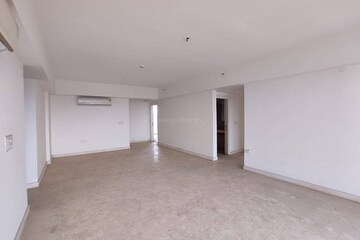 Bedroom in 3 BHK Apartment at DLF New Town Heights II, Sector 86 – for Sale