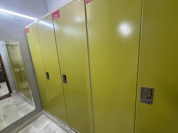 Furnished Amenities in 3 BHK Builder Floor at Sector 12a – for Sale