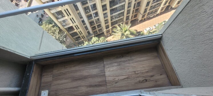 Balcony, piramal-vaikunth 2 Bedroom 811 Sq.Ft. Apartment In Balkum Pada Thane 7940410