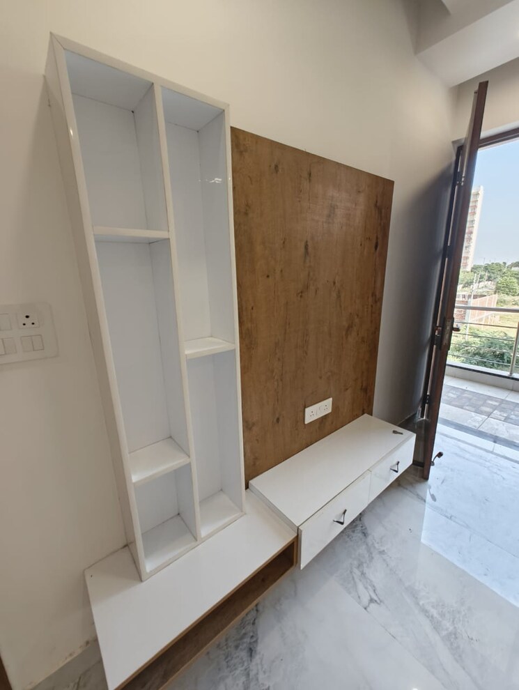 Bedroom, bptp-parkland-pride 3 Bedroom 250 Sq.Yd. Builder Floor In Sector 77 Faridabad 7940445