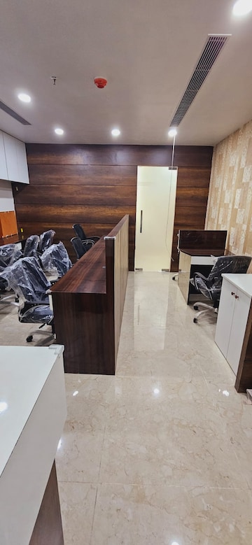 Commercial Office Space 716 Sq.Ft. For Rent in Sector 62 Noida  7940481