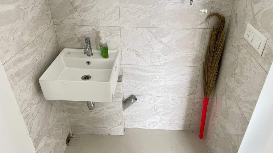 2 BHK Apartment For Sale in Amanora Gold Towers