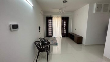 Master Bedroom in 2 BHK Apartment at Amanora Gold Towers, Hadapsar – for Sale