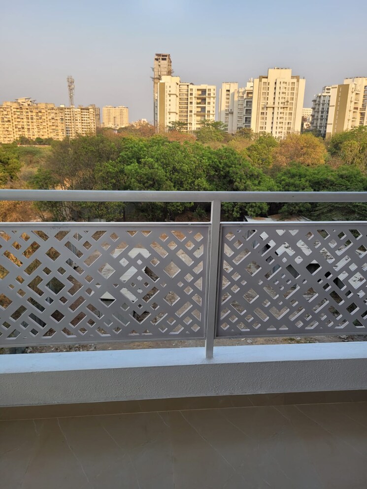 Balcony, kanifnath-royal-kp-stellar 3 Bedroom 1030 Sq.Ft. Apartment In Mohammadwadi Pune 7940533
