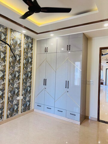Building Lobby in 3 BHK Builder Floor at Sector 85 – for Sale