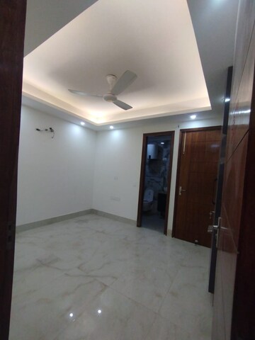 Room in 2 BHK Builder Floor at Freedom Fighters Enclave – for Rent