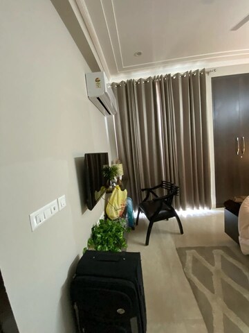 Master Bedroom in 1 BHK Apartment at Sheth Vasant Sagar Complex, Kandivali East – for Sale
