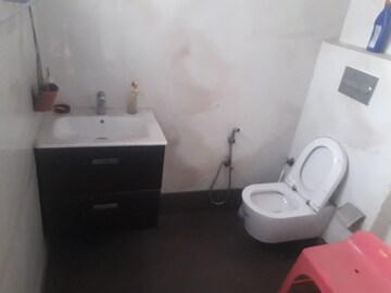 Bathroom in 6 BHK Independent House at Sector 10 – for Sale