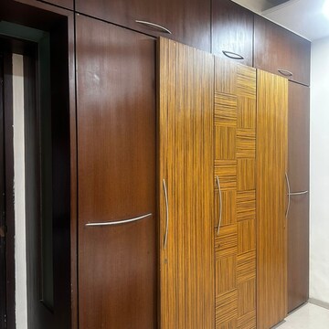 Furnished Amenities in 2.5 BHK Apartment at Rajkamal Heights, Mint Colony – for Rent