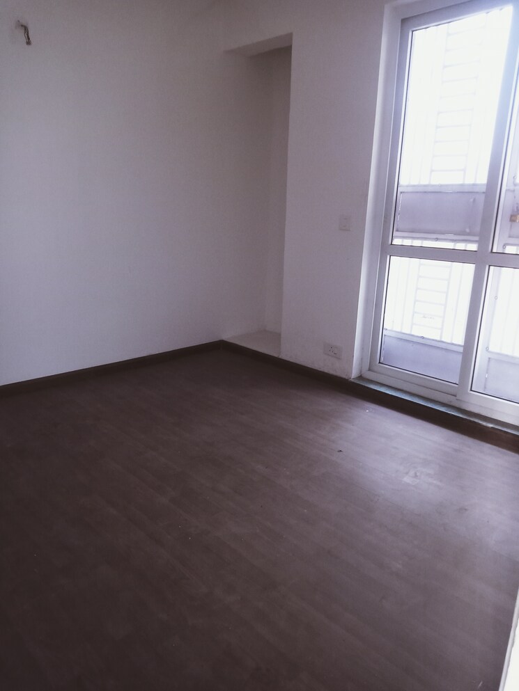 Master Bedroom, bptp-parkland-pride-phase-2 3 Bedroom 180 Sq.Yd. Builder Floor In Sector 77 Faridabad 7940805