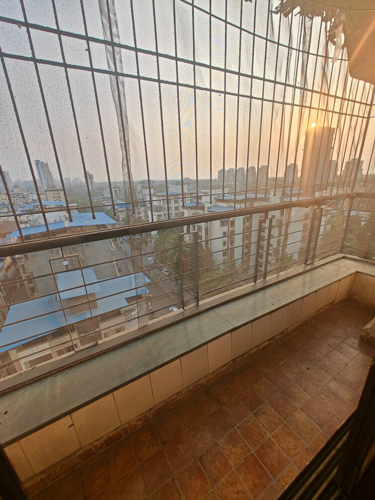 Balcony, shree-poonam-tower 3 Bedroom 1550 Sq.Ft. Apartment In Nerul Navi Mumbai 7940796