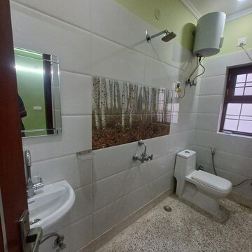 Bathroom in 3 BHK Builder Floor at Sector 23 – for Rent